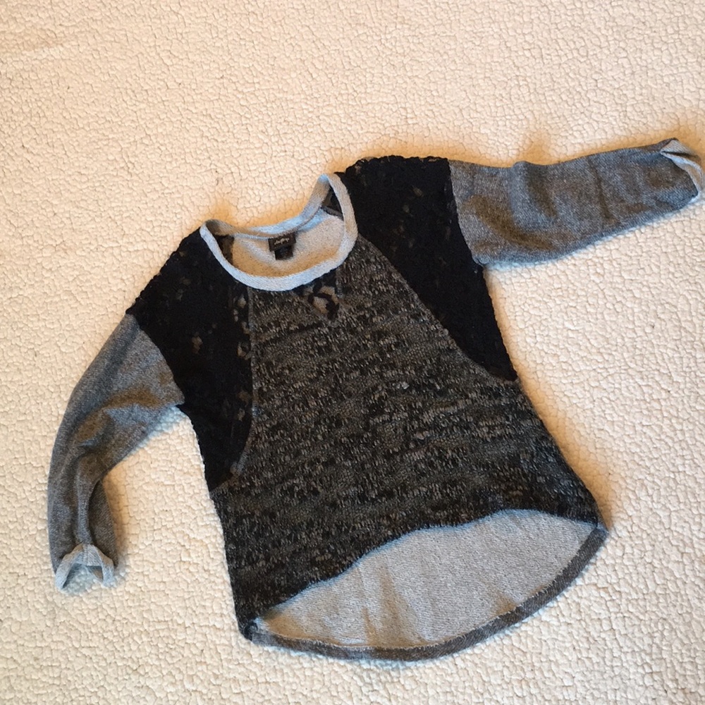 Girls Daytrip hi-low knit top
